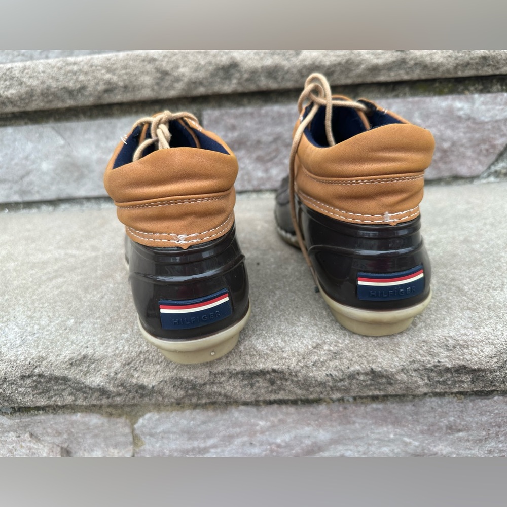 Size 7 woman’s